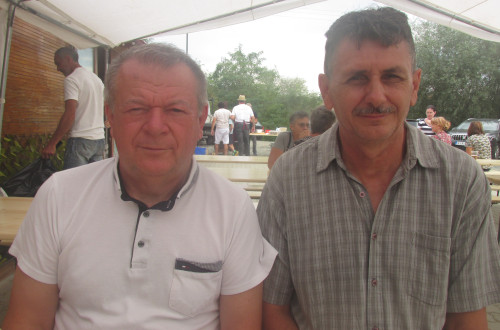 Schmidt Ferenc polgármester (balról) és Meggyesi Antal alpolgármester  Gyorokon folyamatosan érzik a feléjük áradó barátságot és szeretetet 